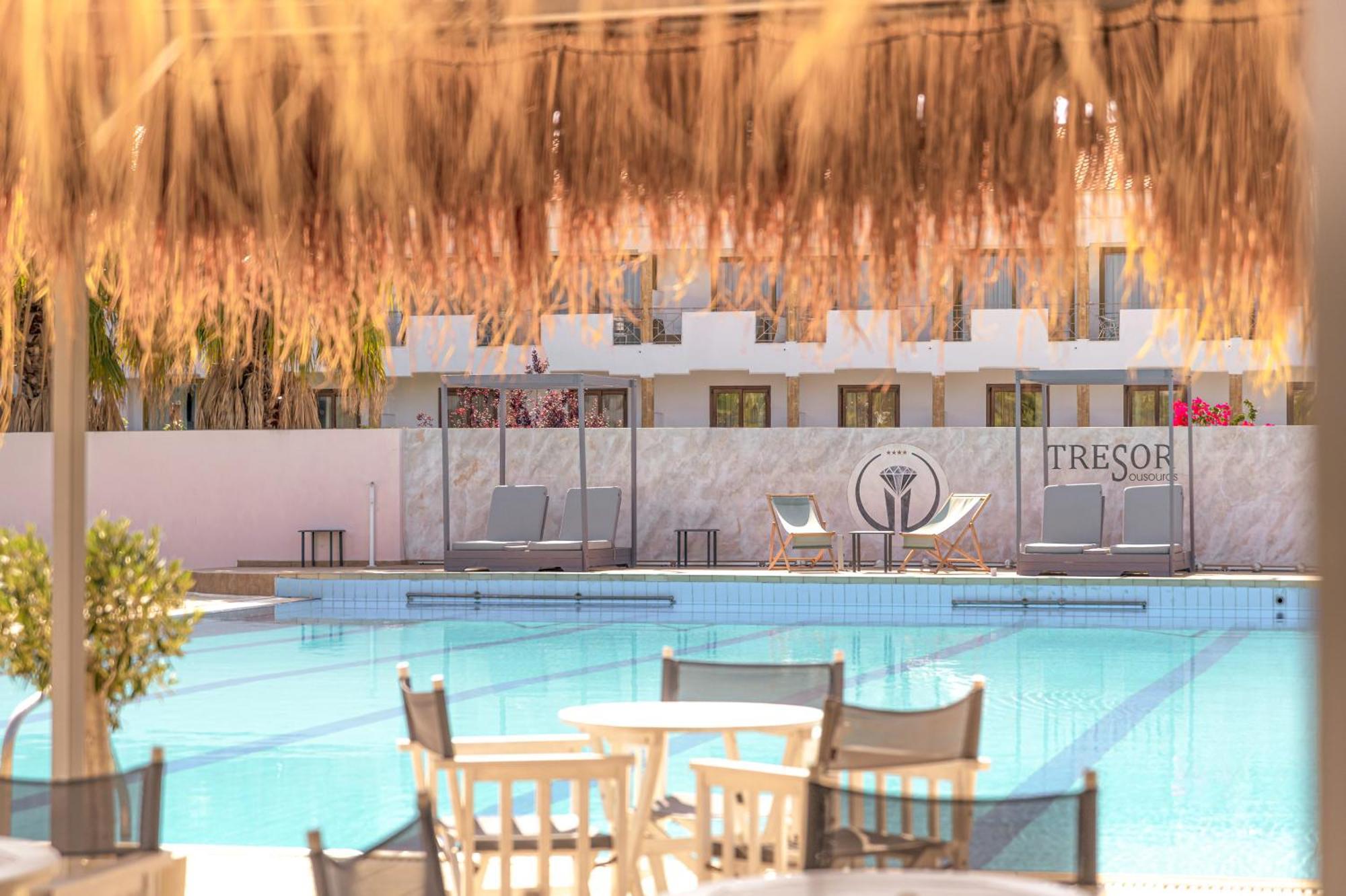 Hotel Tresor Sousouras Chaniotis Exterior foto